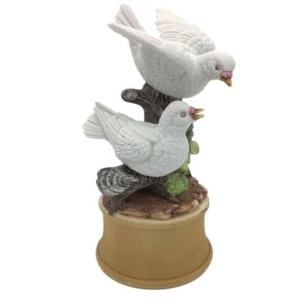 Vintage Shafford Porcelain Love Doves Musical Box Figurine